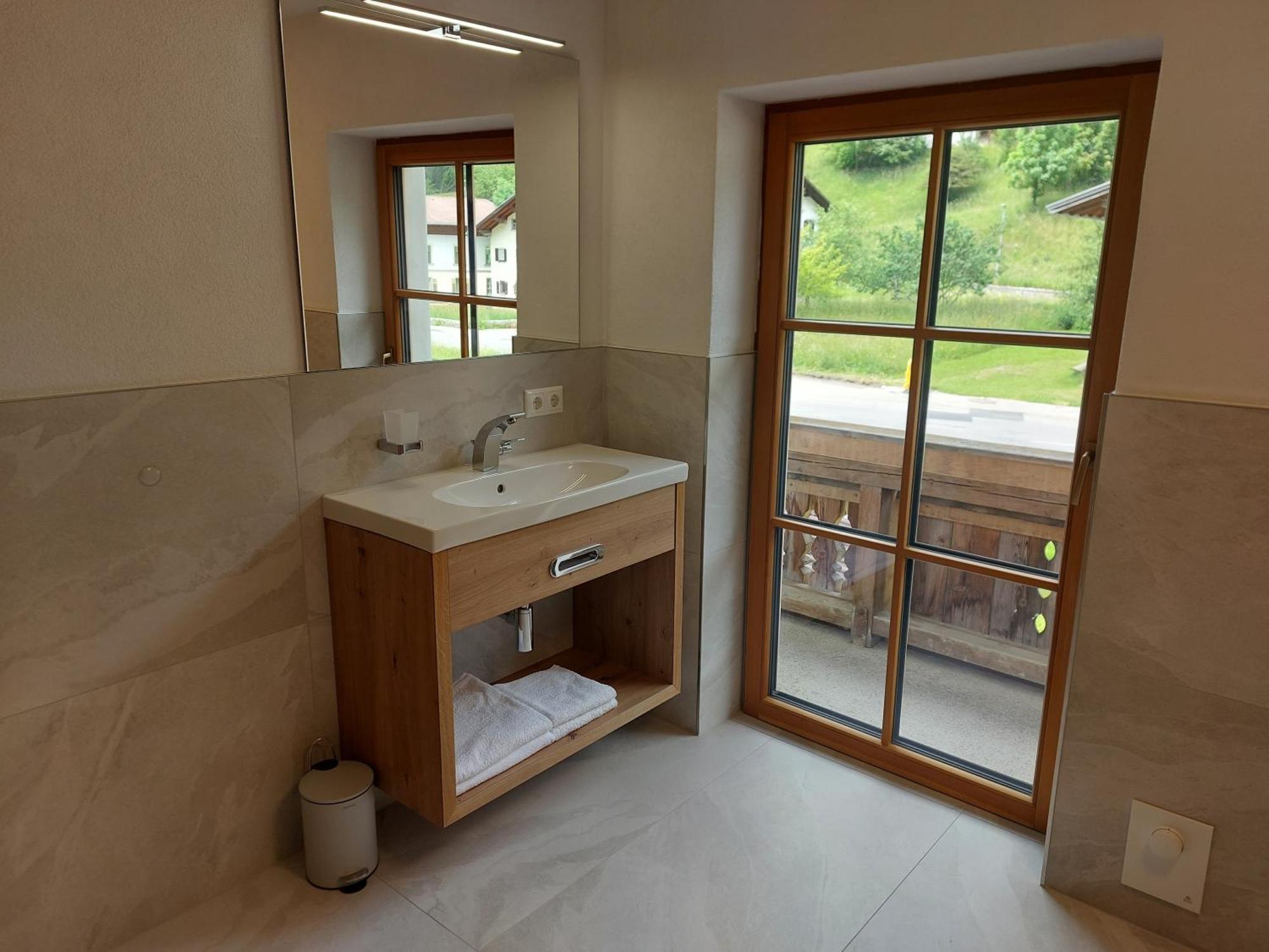 Foersterhaus Apartment Holzgau Bagian luar foto
